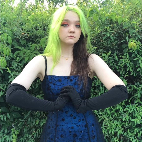 Vintage 90’s prom dress - Picture 2 of 8